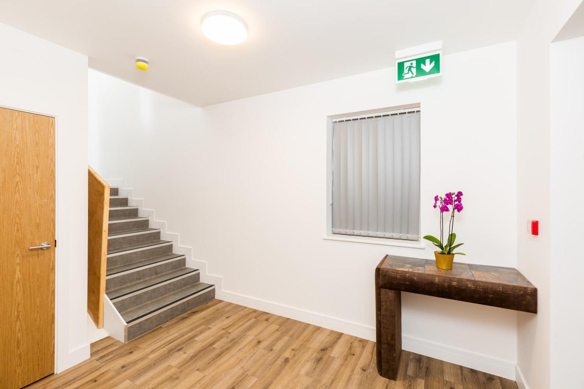 The Suites Inn Hotel Birmingham Merry Hill Brierley Hill Buitenkant foto